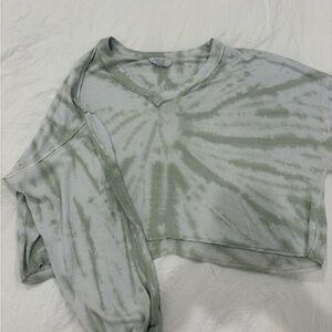 Buckle Green Tie-Dye Long Sleeve Top